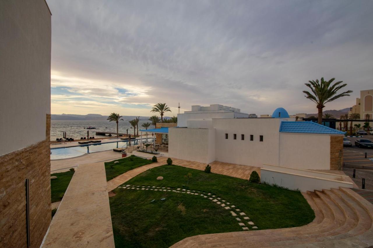 Luxotel Aqaba Beach Resort & Spa Only 15 Years Plus ภายนอก รูปภาพ