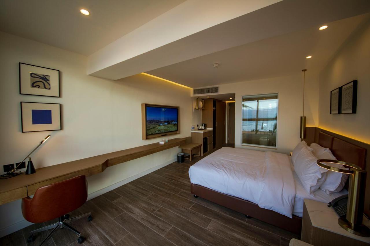Luxotel Aqaba Beach Resort & Spa Only 15 Years Plus ภายนอก รูปภาพ