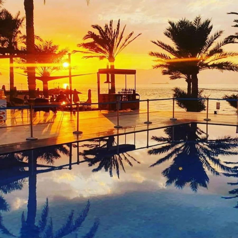 Luxotel Aqaba Beach Resort & Spa Only 15 Years Plus ภายนอก รูปภาพ